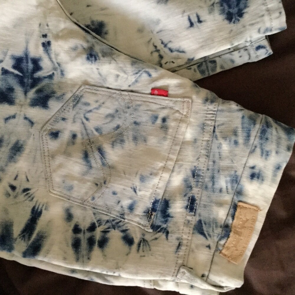 Levi’s skinny jeans